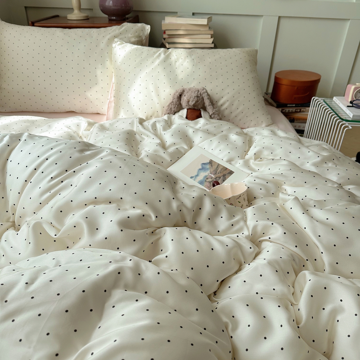 91家纺网 家纺一手货源 找家纺 爱彼家纺 2026新款亲肤冰丝印花四件套-系列二 冰丝-奶油粉波点