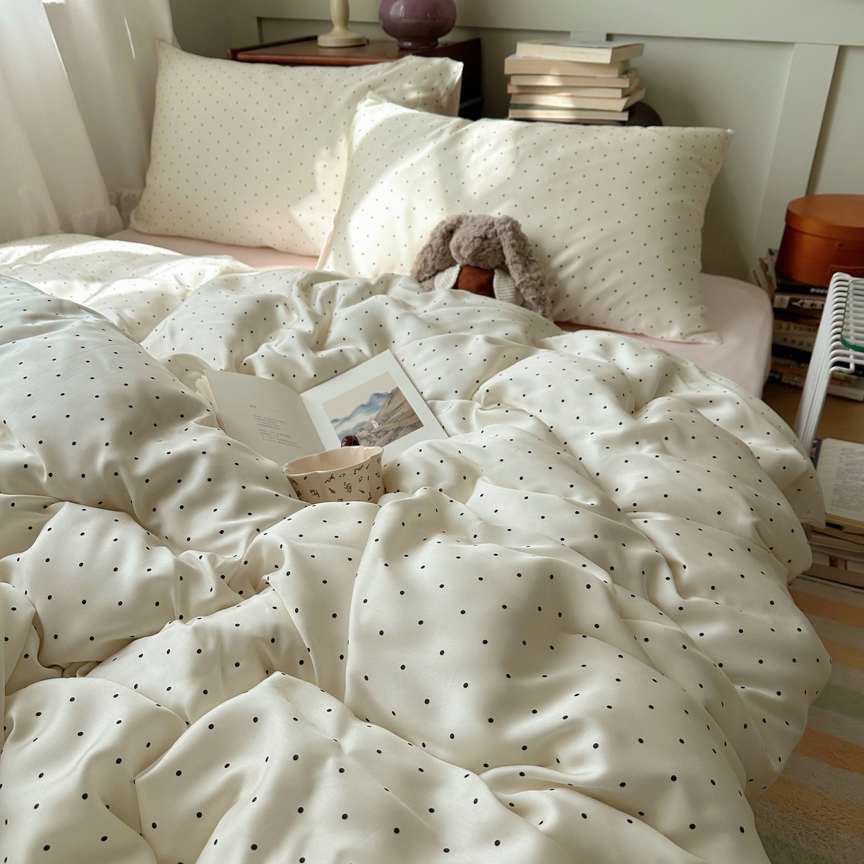 91家纺网 家纺一手货源 找家纺 爱彼家纺 2026新款亲肤冰丝印花四件套-系列二 冰丝-奶油粉波点