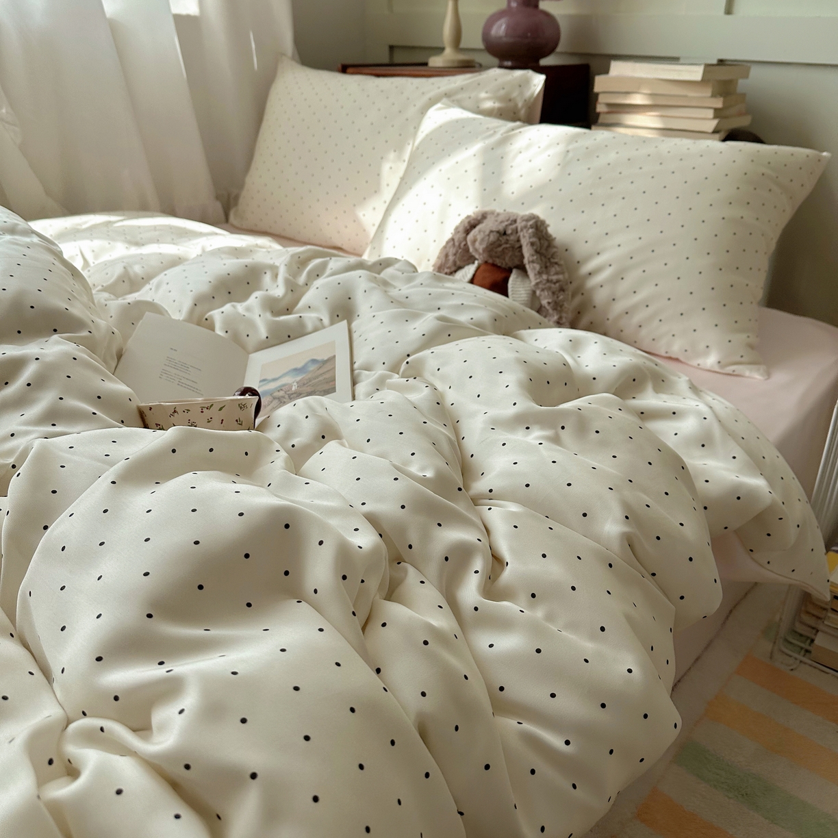 91家纺网 家纺一手货源 找家纺 爱彼家纺 2026新款亲肤冰丝印花四件套-系列二 冰丝-奶油粉波点