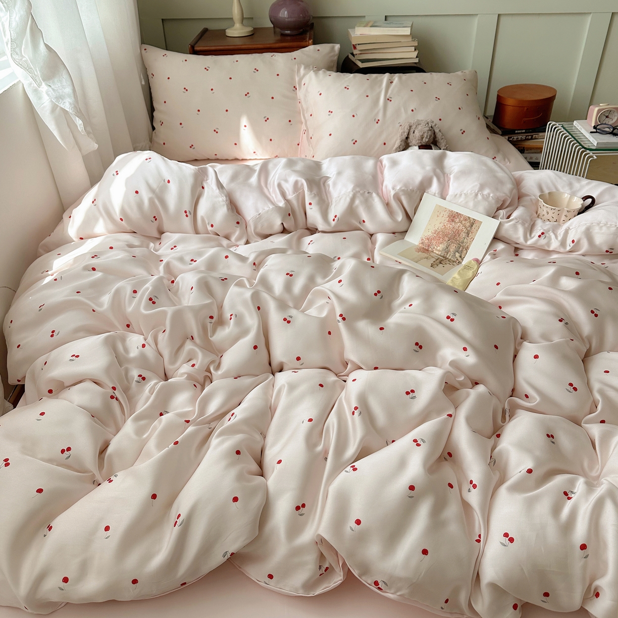 91家纺网 家纺一手货源 找家纺 爱彼家纺 2026新款亲肤冰丝印花四件套-系列二 冰丝-甜粉小樱桃