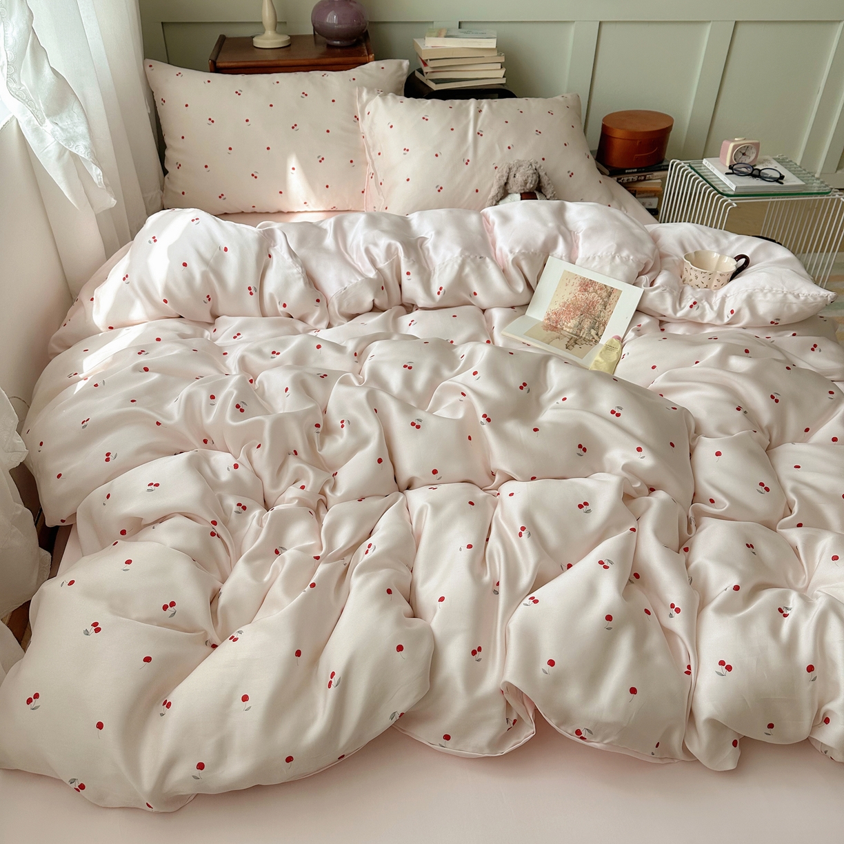 91家纺网 家纺一手货源 找家纺 爱彼家纺 2026新款亲肤冰丝印花四件套-系列二 冰丝-甜粉小樱桃