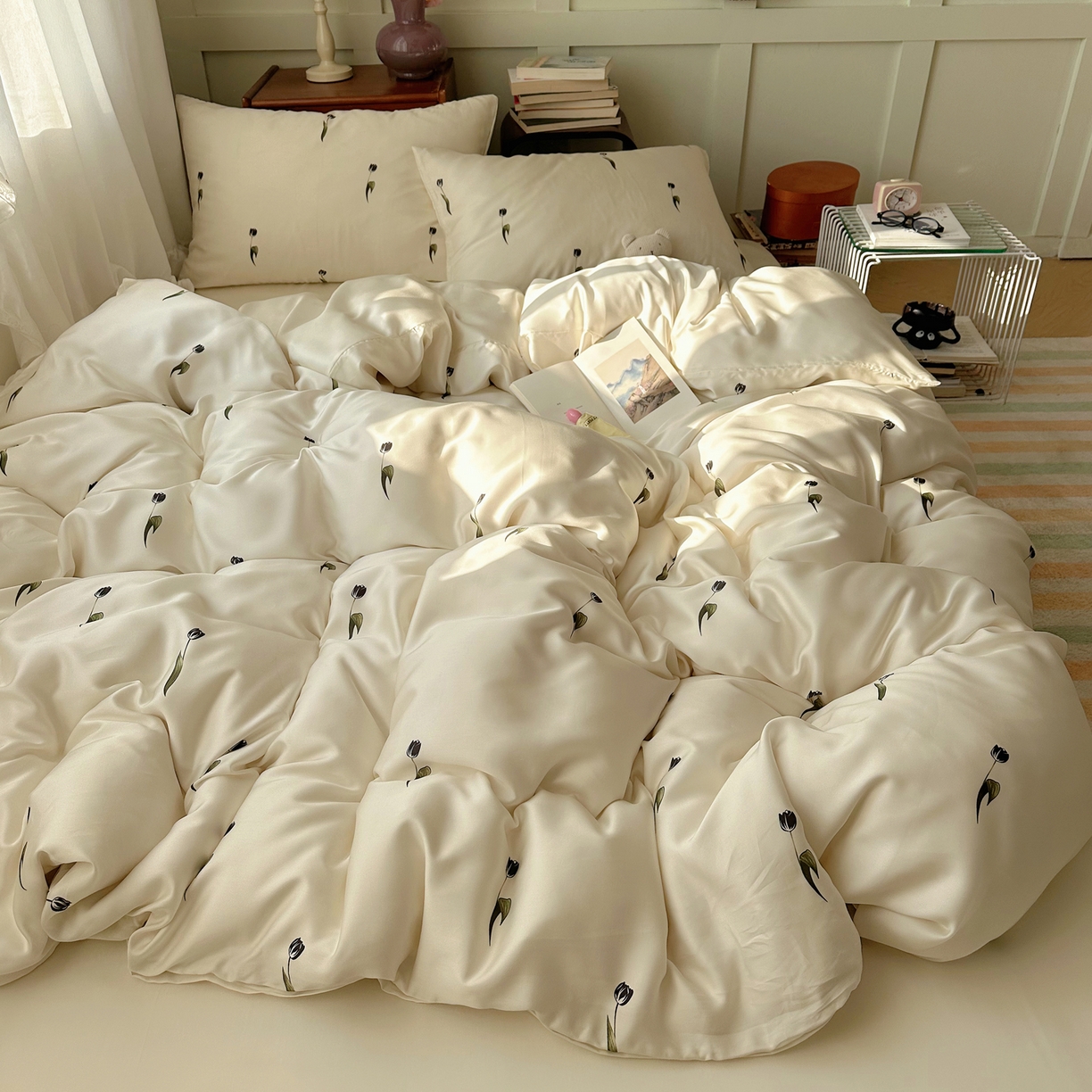 91家纺网 家纺一手货源 找家纺 爱彼家纺 2026新款亲肤冰丝印花四件套-系列二 冰丝-夜影郁香