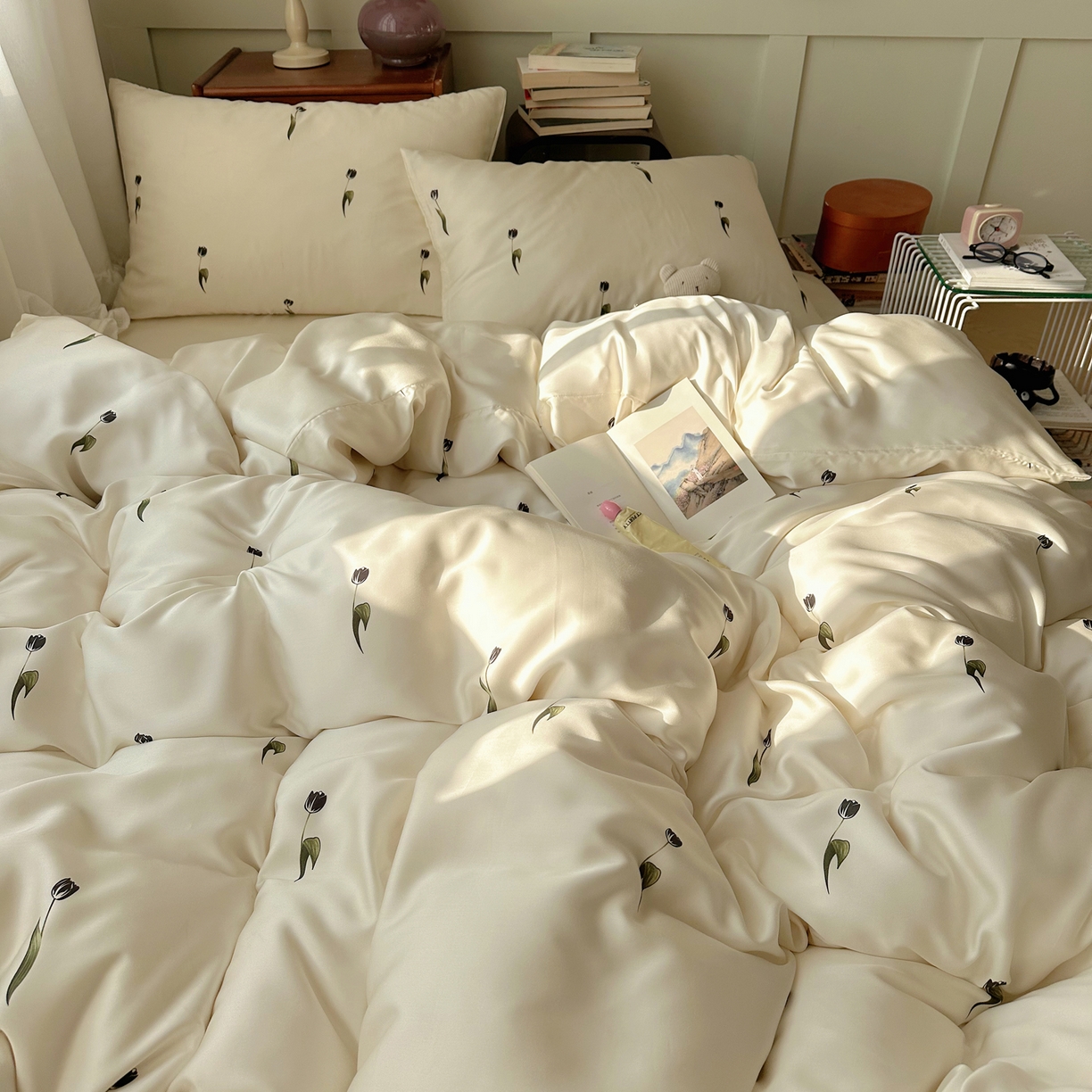 91家纺网 家纺一手货源 找家纺 爱彼家纺 2026新款亲肤冰丝印花四件套-系列二 冰丝-夜影郁香