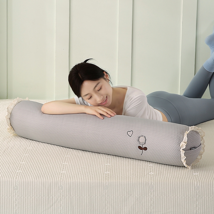 91家纺网 家纺一手货源 找家纺 蔻眠 凉豆豆凉感丝长抱枕侧睡夹腿抱枕长枕芯枕头 凉豆豆-灰色