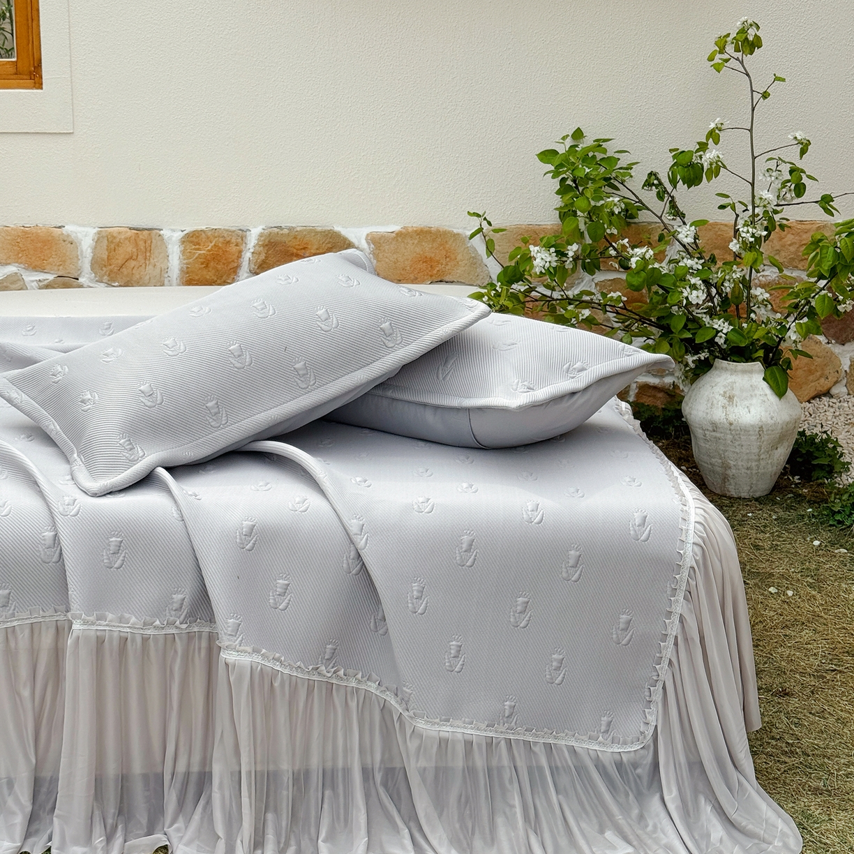 91家纺网 家纺一手货源 找家纺 恋尚羽家纺 2026新款高分子PE凉泡泡大床裙凉感席波浪冰豆豆凉席席子三件套-郁金香 郁金香-灰色