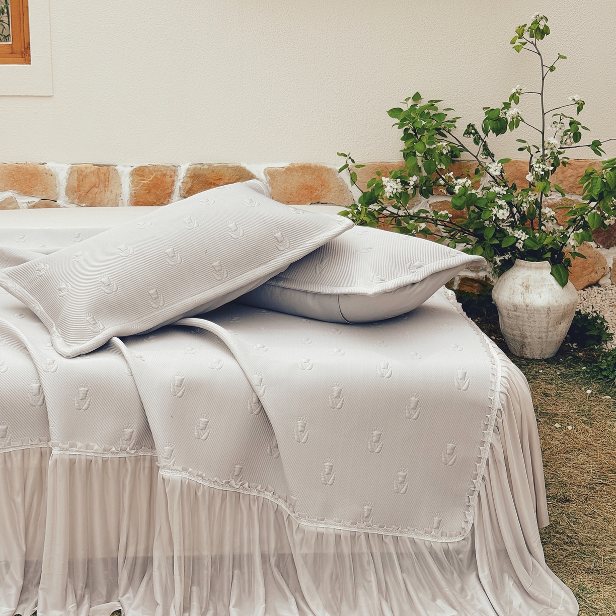 91家纺网 家纺一手货源 找家纺 恋尚羽家纺 2026新款高分子PE凉泡泡大床裙凉感席波浪冰豆豆凉席席子三件套-郁金香 郁金香-咖色