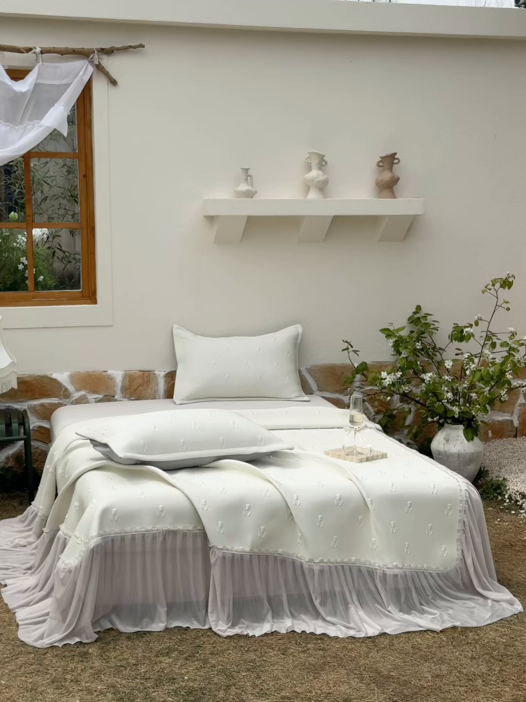 91家纺网 家纺一手货源 找家纺 恋尚羽家纺 2026新款高分子PE凉泡泡大床裙凉感席波浪冰豆豆凉席席子三件套-郁金香 郁金香-米白色