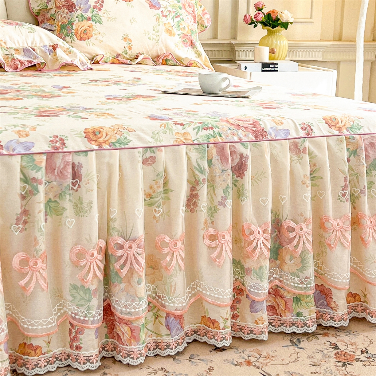 91家纺网 家纺一手货源 找家纺 宜凡家纺 2026新款全棉公主风单层床裙三件套 春色入梦