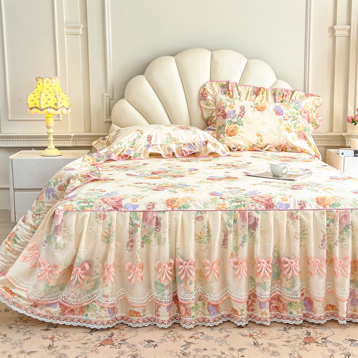 91家纺网 家纺一手货源 找家纺 宜凡家纺 2026新款全棉公主风单层床裙三件套 春色入梦