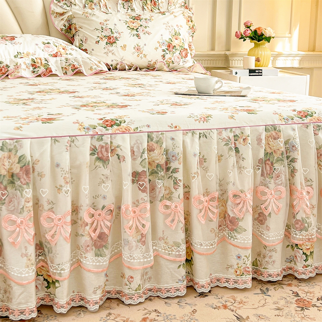 91家纺网 家纺一手货源 找家纺 宜凡家纺 2026新款全棉公主风单层床裙三件套 洛川花海