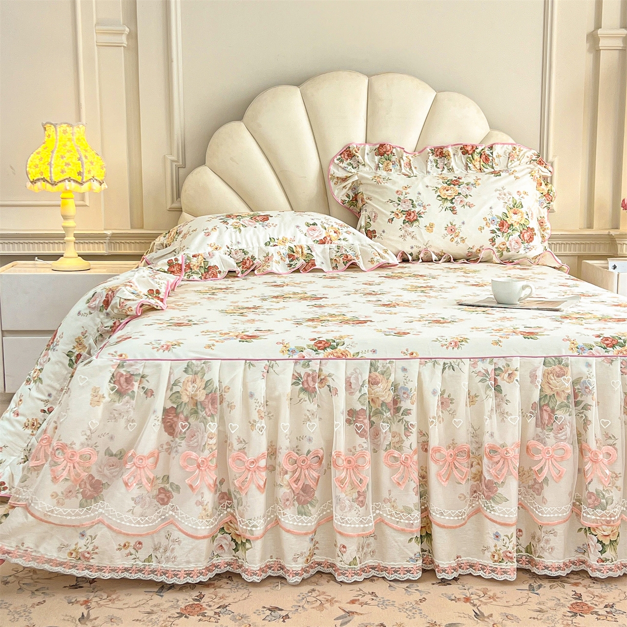 91家纺网 家纺一手货源 找家纺 宜凡家纺 2026新款全棉印花公主风单层床裙四件套 洛川花海