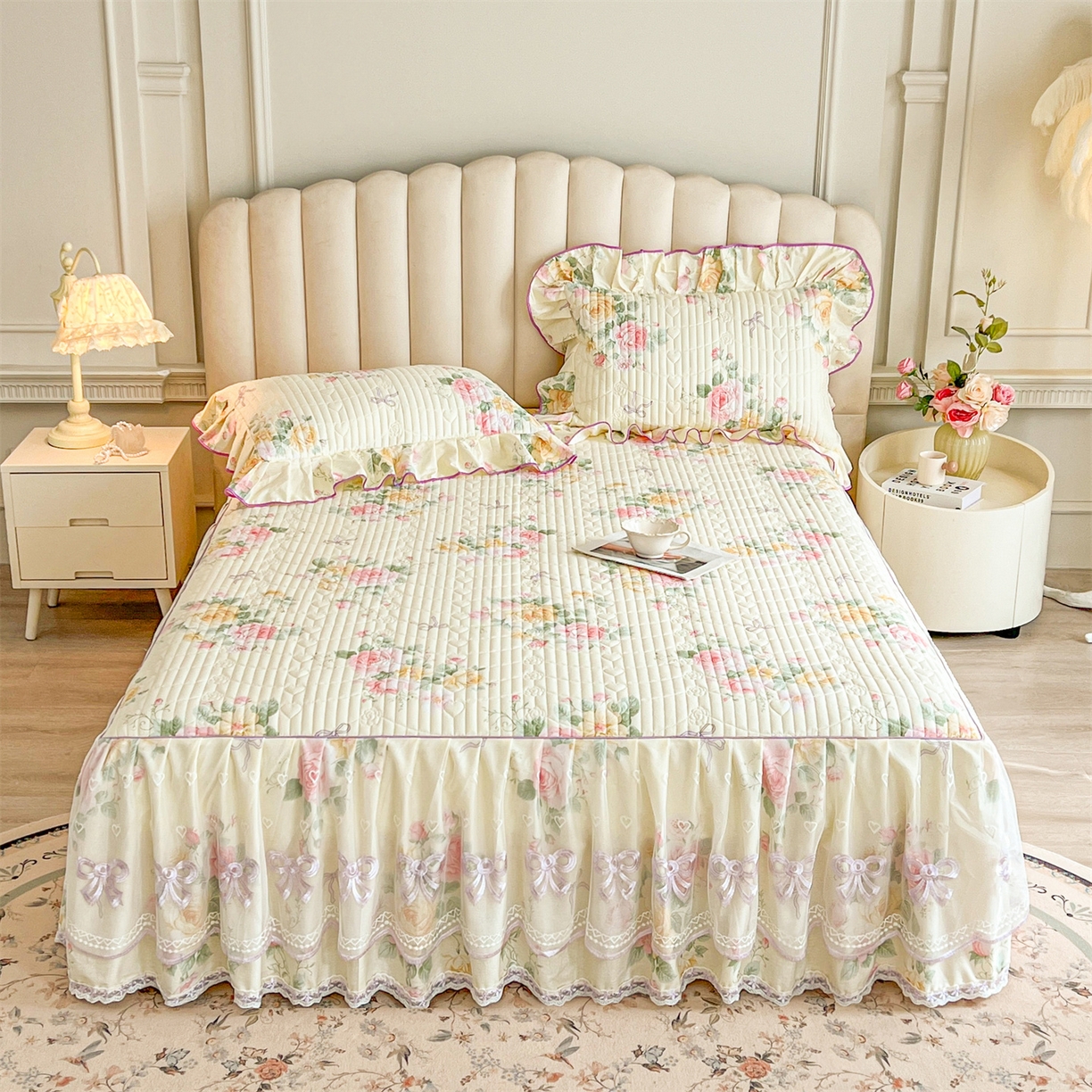 宜凡家纺 2026新款全棉印花公主风夹棉床裙三件套 沐颜月朵