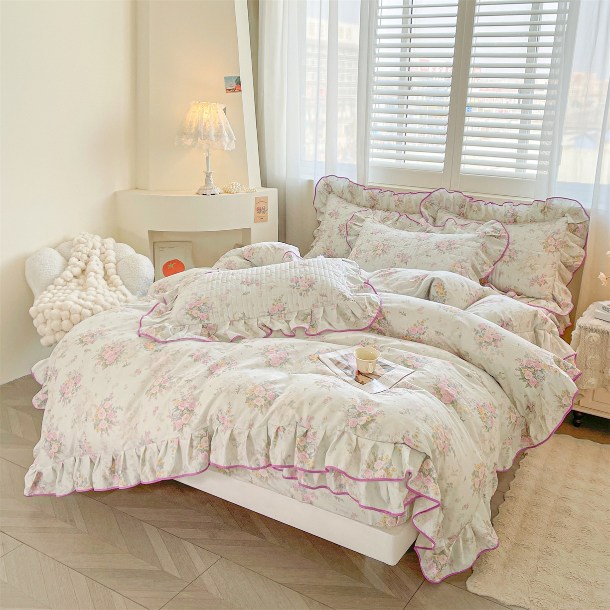 91家纺网 家纺一手货源 找家纺 （总）宜凡家纺 2026新款全棉夹棉花边床笠三件套