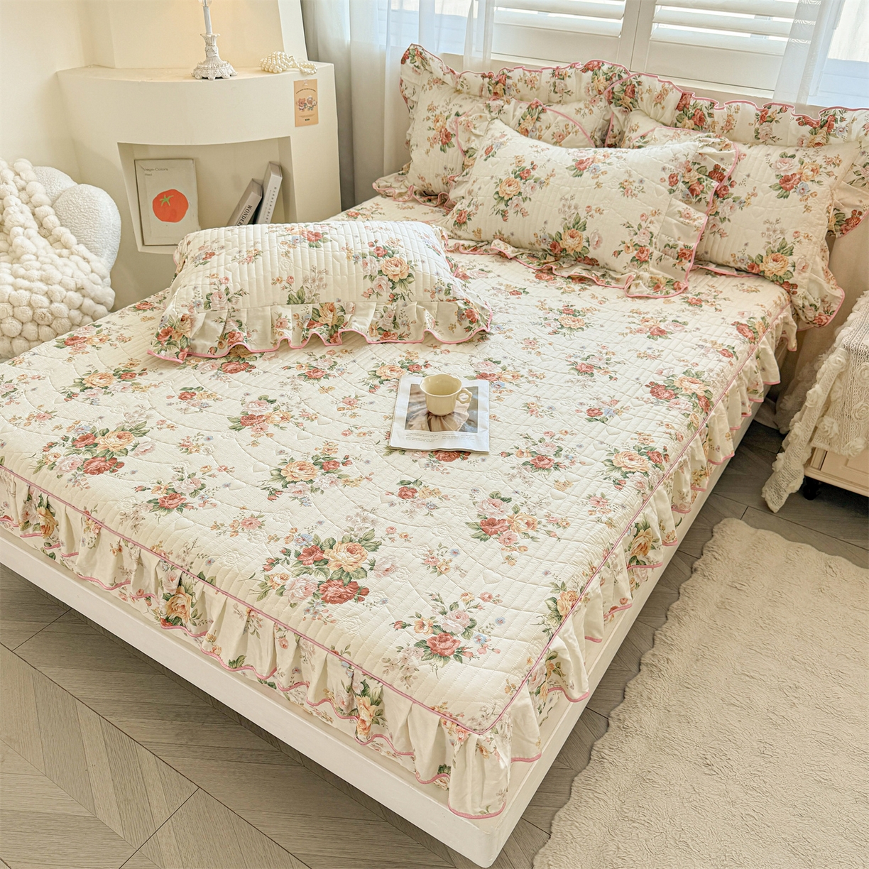 91家纺网 家纺一手货源 找家纺 宜凡家纺 2026新款全棉夹棉花边床笠四件套 洛川花海