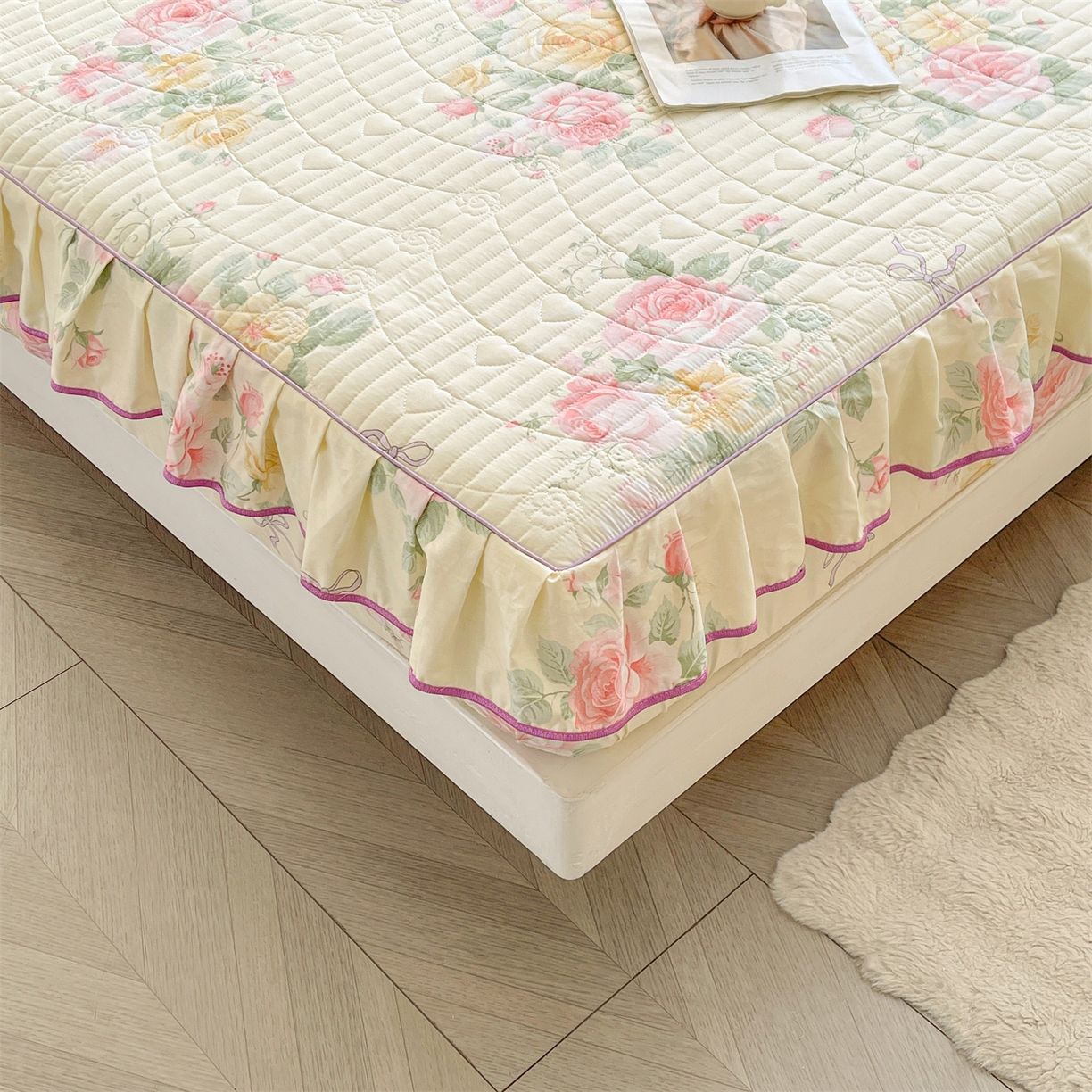 91家纺网 家纺一手货源 找家纺 宜凡家纺 2026新款全棉夹棉花边床笠四件套 沐颜月朵