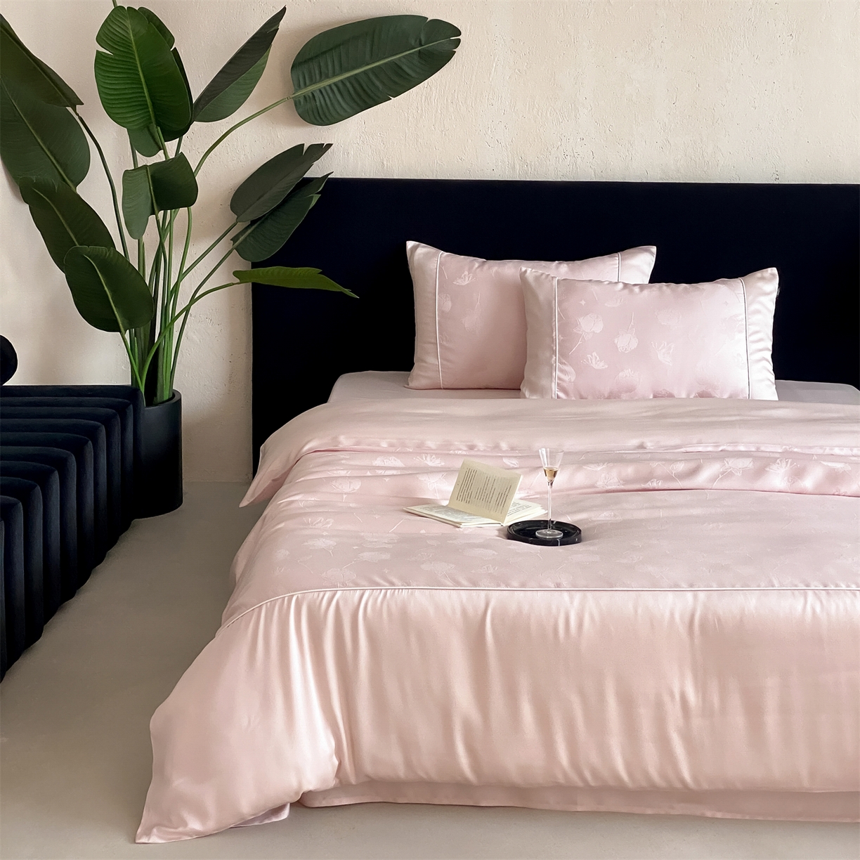 91家纺网 家纺一手货源 找家纺 （总）FORTWO家纺原创设计（FOR TWO家纺） 2026新款60兰精天丝提花雅颂四件套-云间霓裳