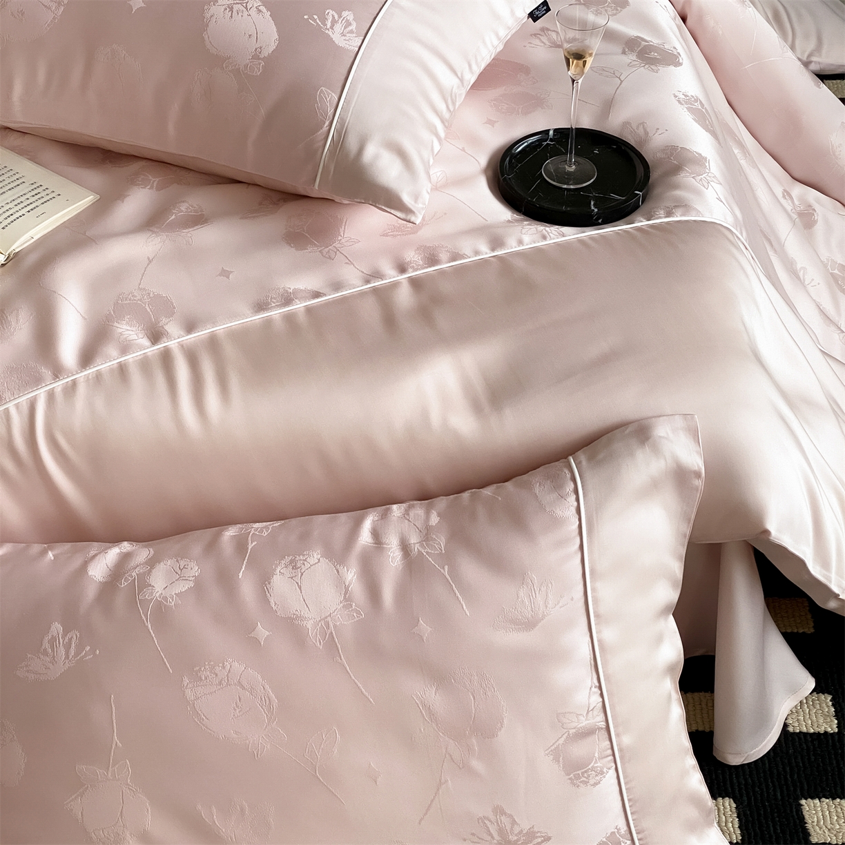 91家纺网 家纺一手货源 找家纺 （总）FORTWO家纺原创设计（FOR TWO家纺） 2026新款60兰精天丝提花雅颂四件套-云间霓裳