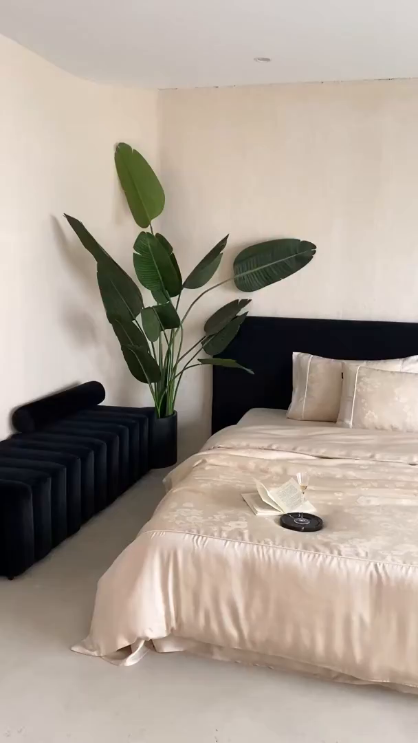 91家纺网 家纺一手货源 找家纺 （总）FORTWO家纺原创设计（FOR TWO家纺） 2026新款60兰精天丝提花雅颂四件套-晨露织光