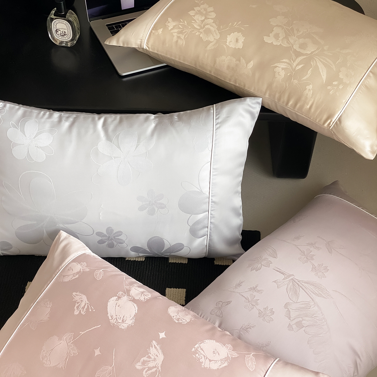 91家纺网 家纺一手货源 找家纺 FORTWO家纺原创设计（FOR TWO家纺） 2026新款60兰精天丝提花嵌绳单品枕套雅颂系列 组合图