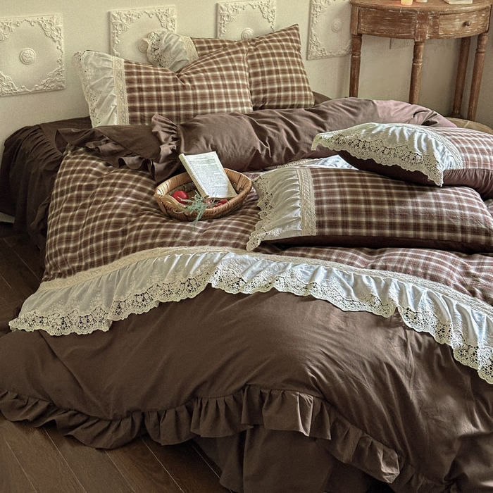 91家纺网 家纺一手货源 找家纺 花香四季家纺 2026新款法式全棉色织花边床裙款纯棉水洗棉四件套-法式庄园 法式庄园-复古咖