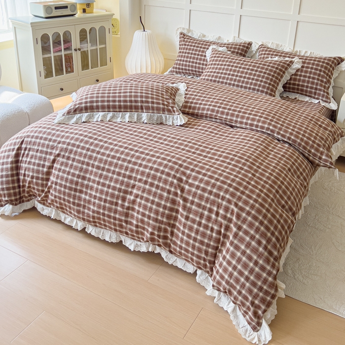 91家纺网 家纺一手货源 找家纺 花香四季家纺 2026全棉色织水洗棉法式公主风花边床单款床笠款四件套 初见咖