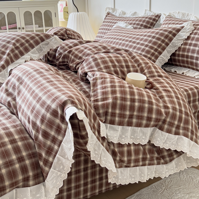 91家纺网 家纺一手货源 找家纺 花香四季家纺 2026全棉色织水洗棉法式公主风花边床单款床笠款四件套 初见咖