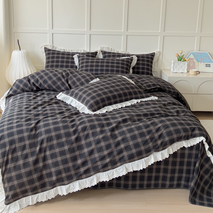 91家纺网 家纺一手货源 找家纺 花香四季家纺 2026全棉色织水洗棉法式公主风花边床单款床笠款四件套 高智黑