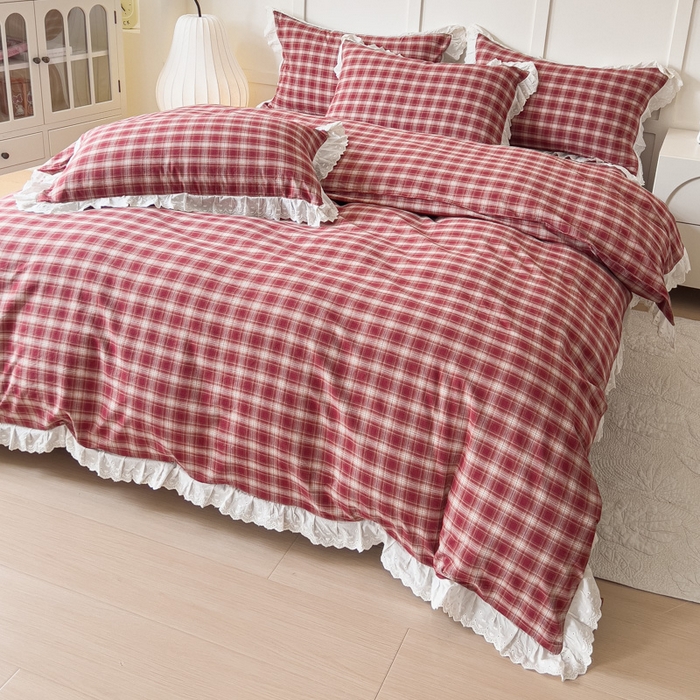 91家纺网 家纺一手货源 找家纺 花香四季家纺 2026全棉色织水洗棉法式公主风花边床单款床笠款四件套 米兰红