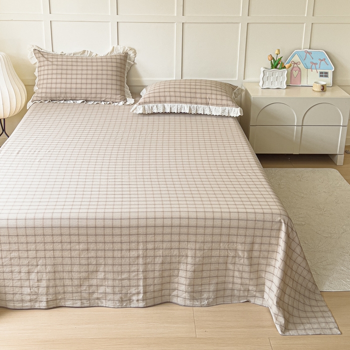 91家纺网 家纺一手货源 找家纺 花香四季家纺 2026全棉色织水洗棉法式公主风花边床单款床笠款四件套 南初咖