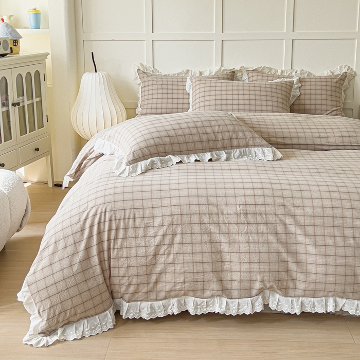 91家纺网 家纺一手货源 找家纺 花香四季家纺 2026全棉色织水洗棉法式公主风花边床单款床笠款四件套 南初咖