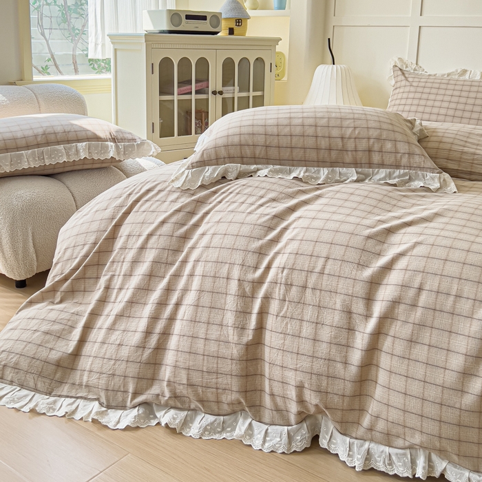 91家纺网 家纺一手货源 找家纺 花香四季家纺 2026全棉色织水洗棉法式公主风花边床单款床笠款四件套 南初咖