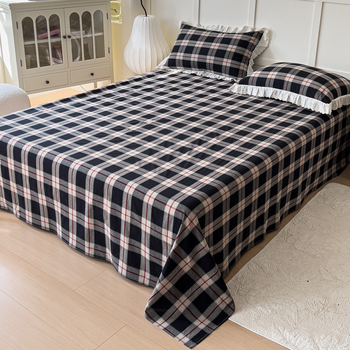 91家纺网 家纺一手货源 找家纺 花香四季家纺 2026全棉色织水洗棉法式公主风花边床单款床笠款四件套 云漫黑