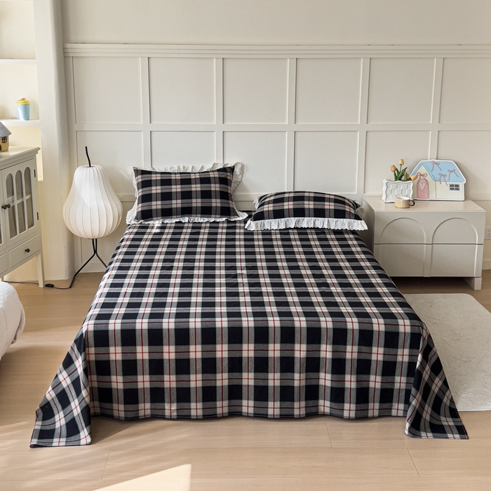 91家纺网 家纺一手货源 找家纺 花香四季家纺 2026全棉色织水洗棉法式公主风花边床单款床笠款四件套 云漫黑