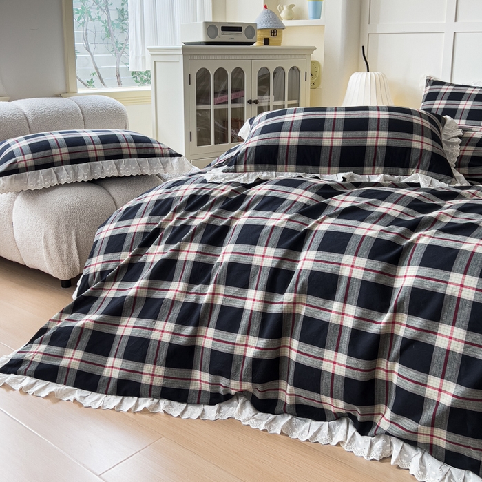 91家纺网 家纺一手货源 找家纺 花香四季家纺 2026全棉色织水洗棉法式公主风花边床单款床笠款四件套 云漫黑