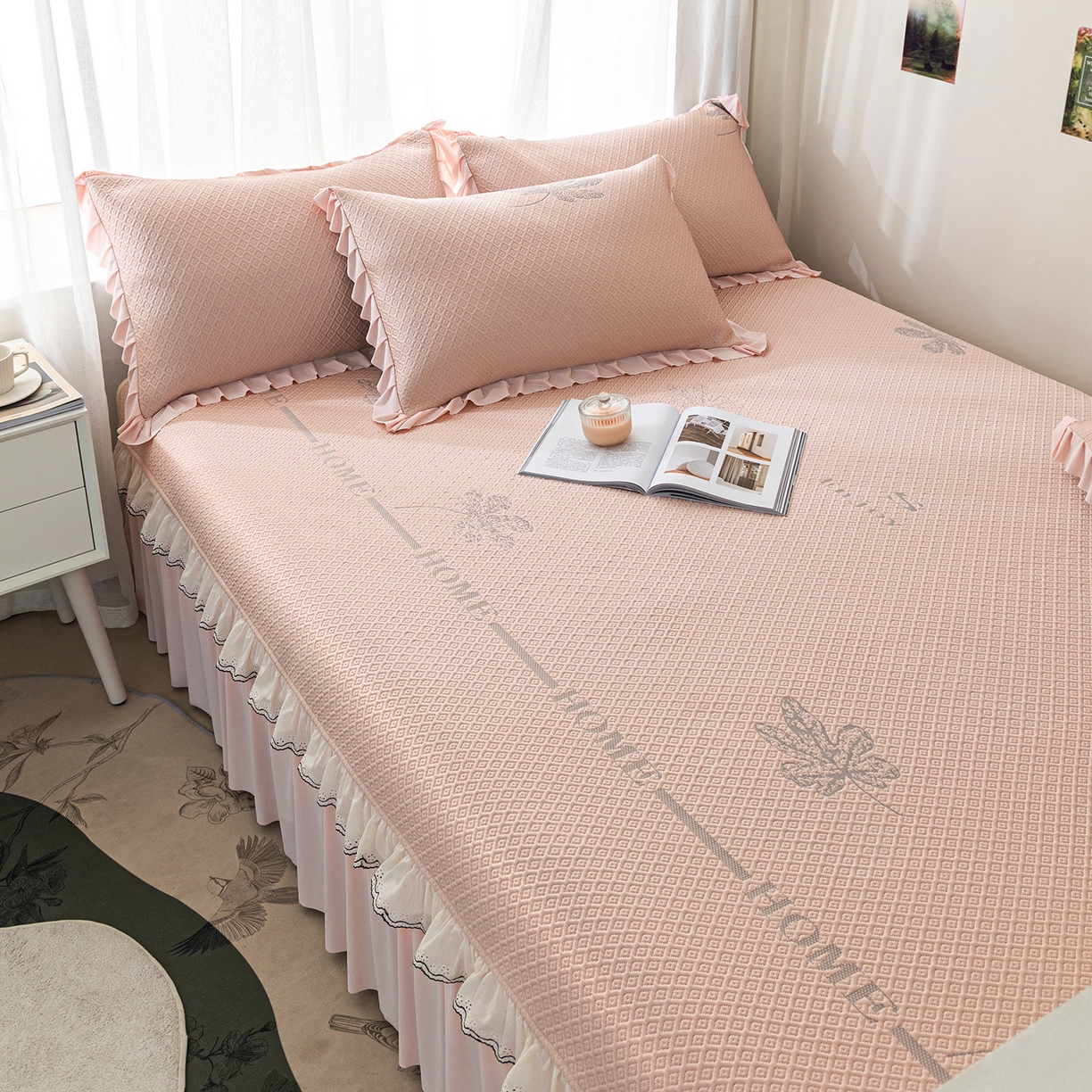 91家纺网 家纺一手货源 找家纺 美优兰 2026新款PE提花凉感冰豆豆三明治复合榻榻米垫 晚亭粉