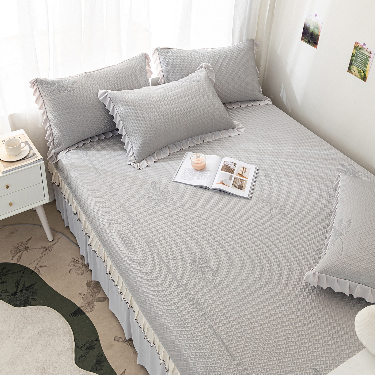 91家纺网 家纺一手货源 找家纺 美优兰 2026新款PE提花凉感冰豆豆三明治复合榻榻米垫 晚亭灰