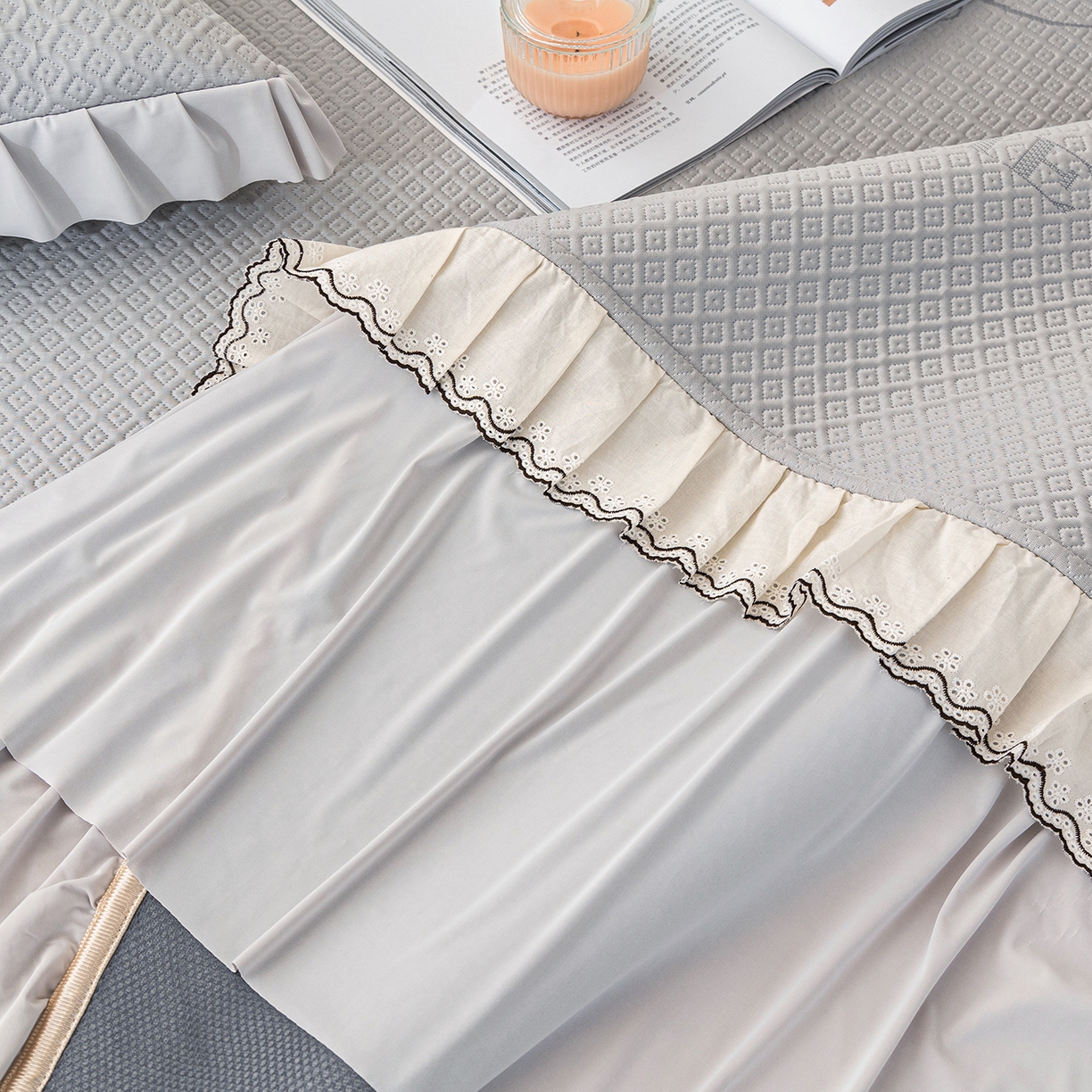 91家纺网 家纺一手货源 找家纺 美优兰 2026新款PE提花凉感冰豆豆三明治复合榻榻米垫 晚亭灰