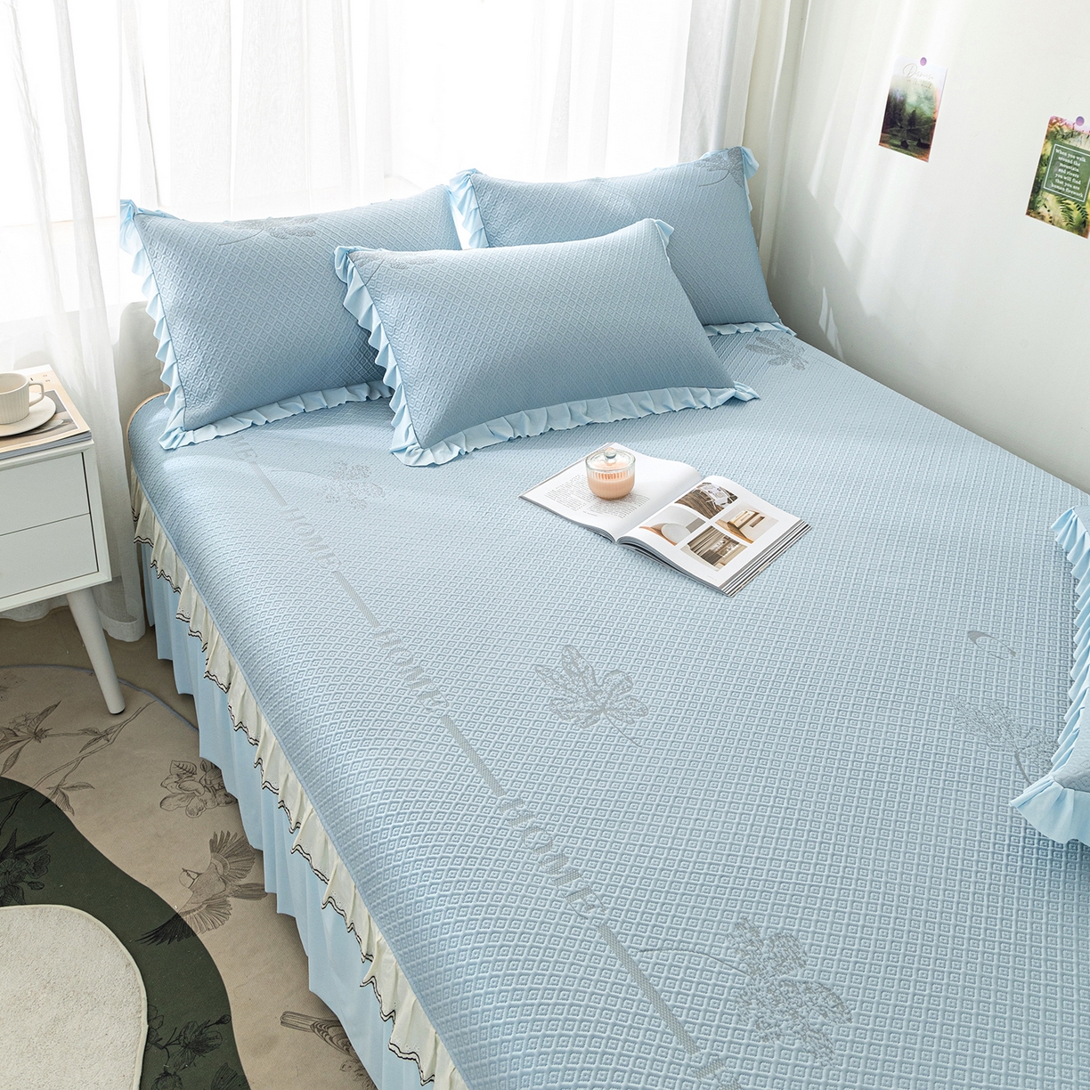 91家纺网 家纺一手货源 找家纺 美优兰 2026新款PE提花凉感冰豆豆三明治复合榻榻米垫 晚亭蓝