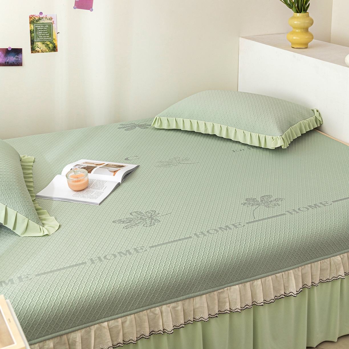 91家纺网 家纺一手货源 找家纺 美优兰 2026新款PE提花凉感冰豆豆三明治复合榻榻米垫 晚亭绿