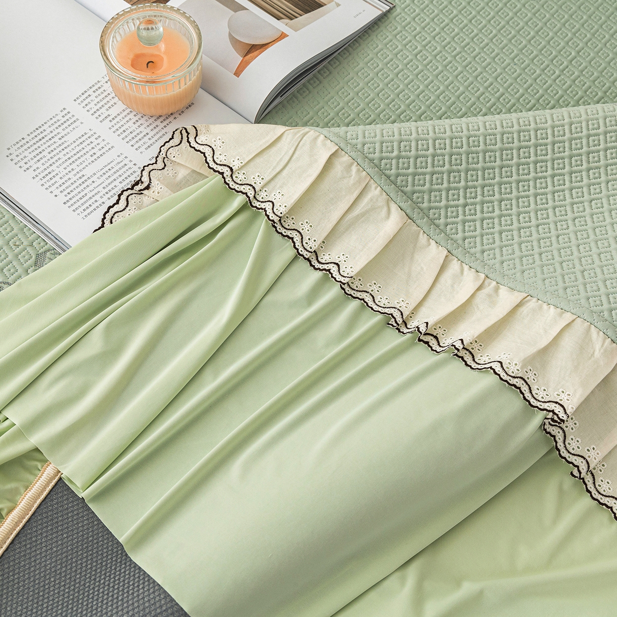 91家纺网 家纺一手货源 找家纺 美优兰 2026新款PE提花凉感冰豆豆三明治复合榻榻米垫 晚亭绿