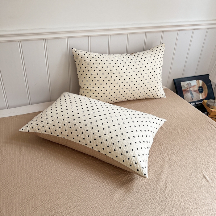 91家纺网 家纺一手货源 找家纺 欧尚家纺 2026新款泡芙纱夏被四件套简单款 波点