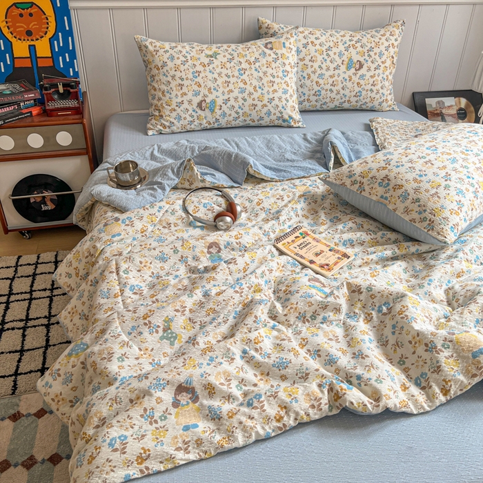 91家纺网 家纺一手货源 找家纺 欧尚家纺 2026新款泡芙纱夏被四件套简单款 花镜人偶黄