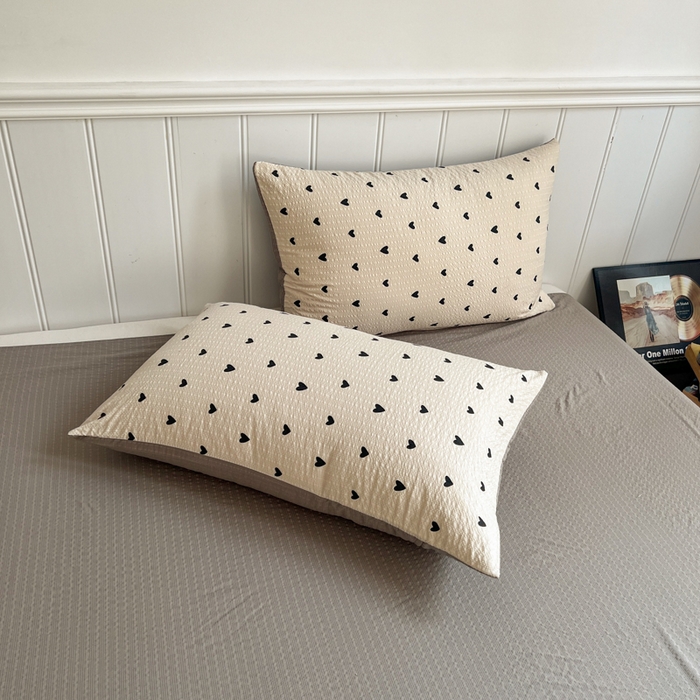 91家纺网 家纺一手货源 找家纺 欧尚家纺 2026新款泡芙纱夏被四件套简单款 咖爱心