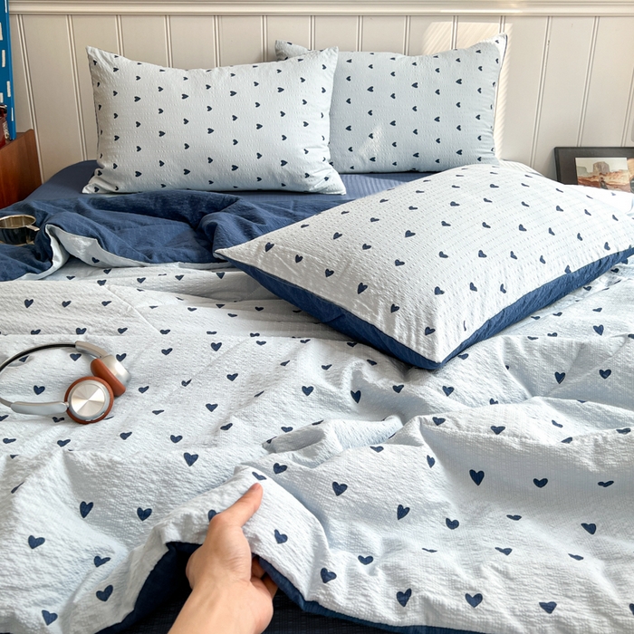 91家纺网 家纺一手货源 找家纺 欧尚家纺 2026新款泡芙纱夏被四件套简单款 兰爱心