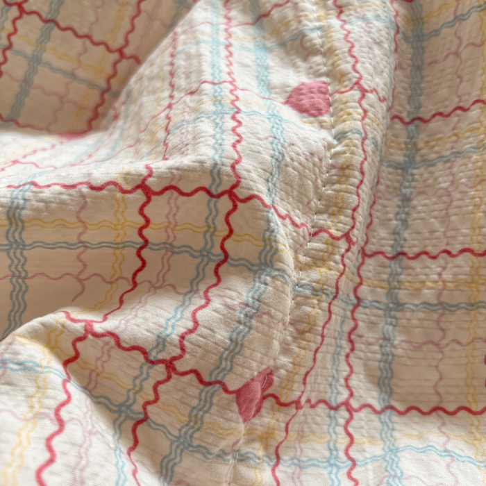 91家纺网 家纺一手货源 找家纺 禾沐  2026新款泡芙纱夏被四件套简单款 格格心