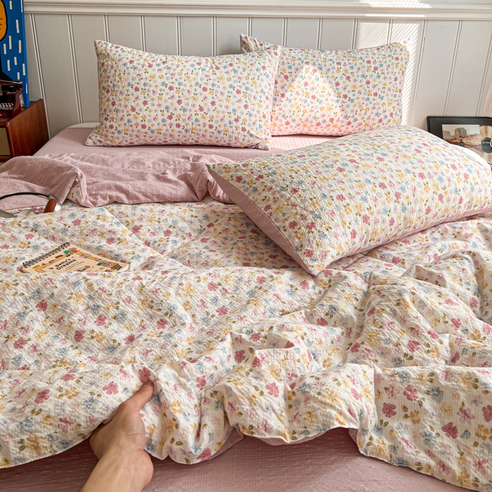 91家纺网 家纺一手货源 找家纺 禾沐  2026新款泡芙纱夏被四件套简单款 花序