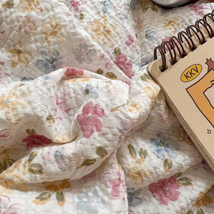 91家纺网 家纺一手货源 找家纺 禾沐  2026新款泡芙纱夏被四件套简单款 花序