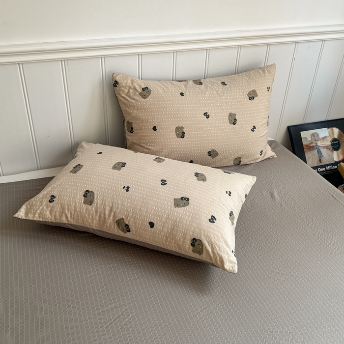 91家纺网 家纺一手货源 找家纺 禾沐  2026新款泡芙纱夏被四件套简单款 灰猫头