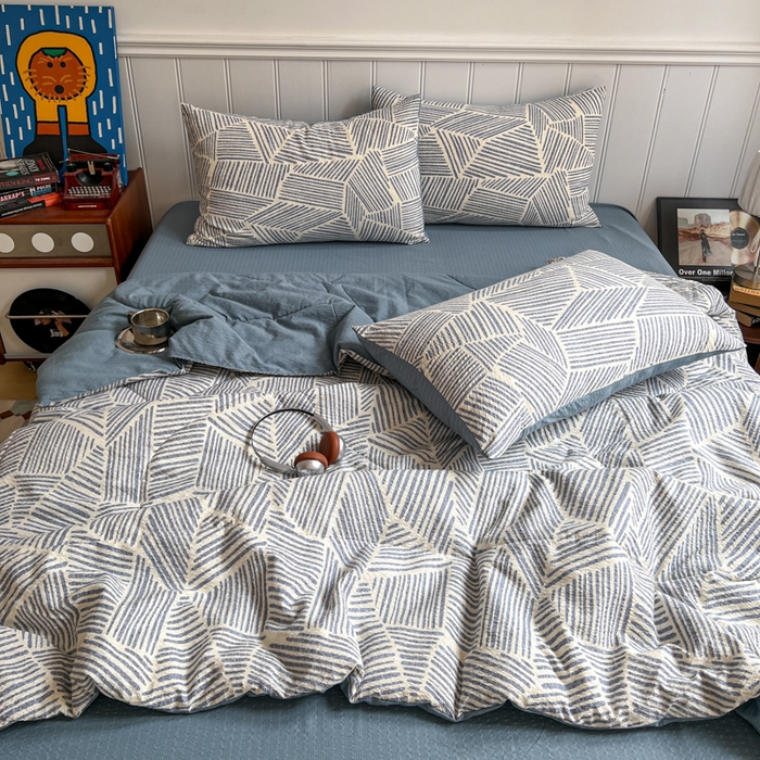 91家纺网 家纺一手货源 找家纺 禾沐  2026新款泡芙纱夏被四件套简单款 浅川纹