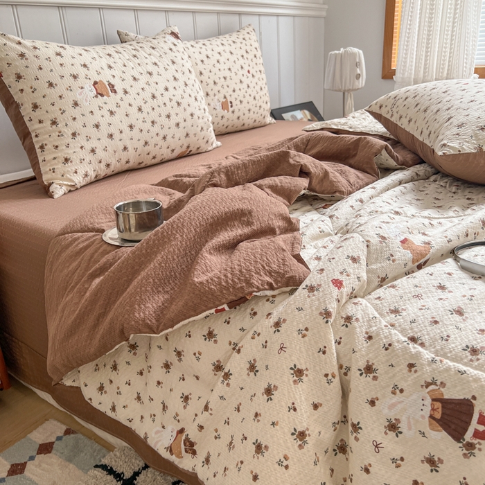 91家纺网 家纺一手货源 找家纺 禾沐  2026新款泡芙纱夏被四件套简单款 田园兔